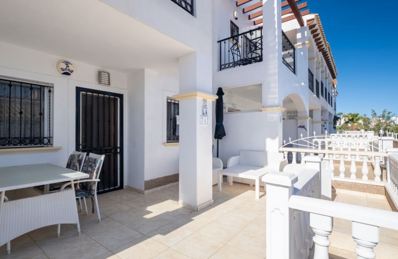 Перепродажа - Квартира - Orihuela Costa