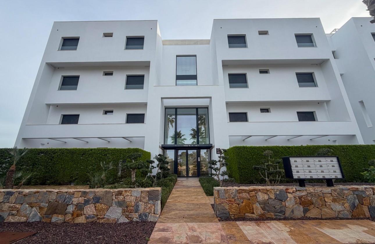 Перепродажа - Квартира - Orihuela - Las Colinas Golf