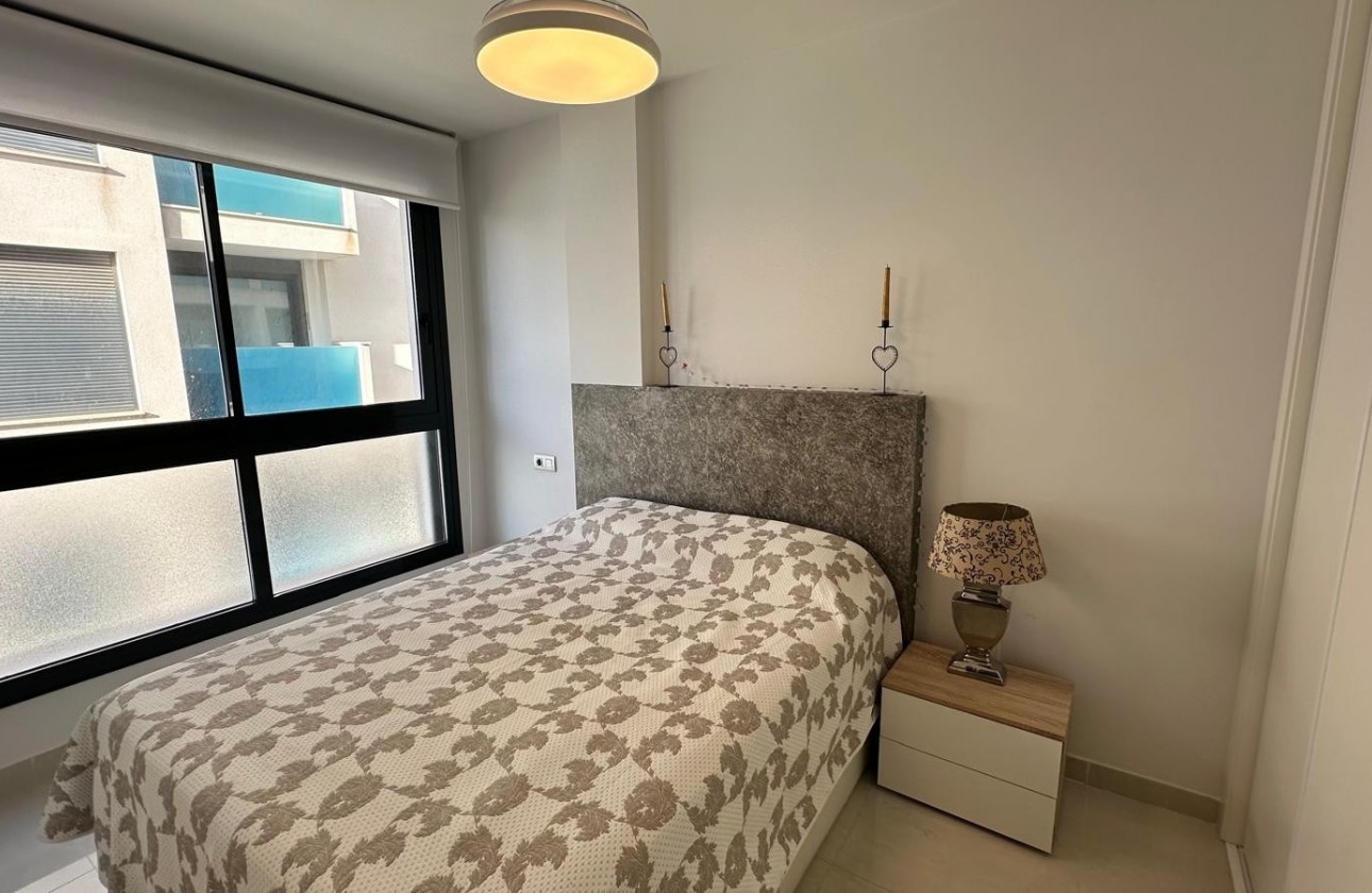 Перепродажа - Квартира - Torrevieja - Calas Blancas