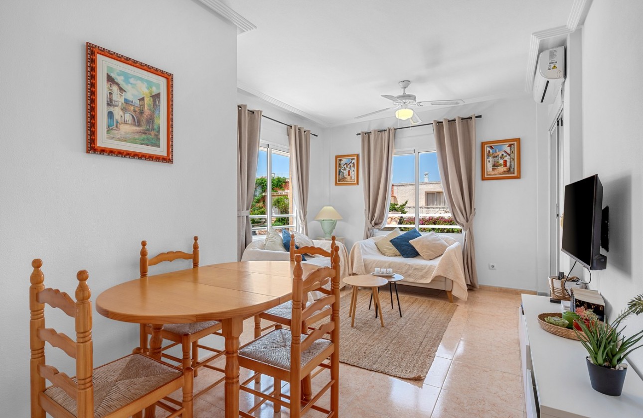 Перепродажа - Квартира - Torrevieja - La Mata