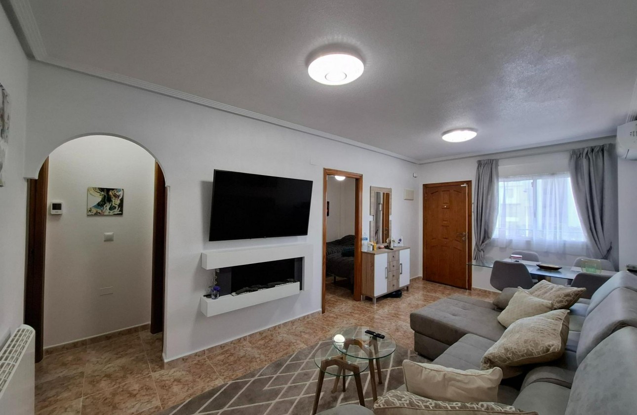 Перепродажа - Квартира - Torrevieja - Los Altos