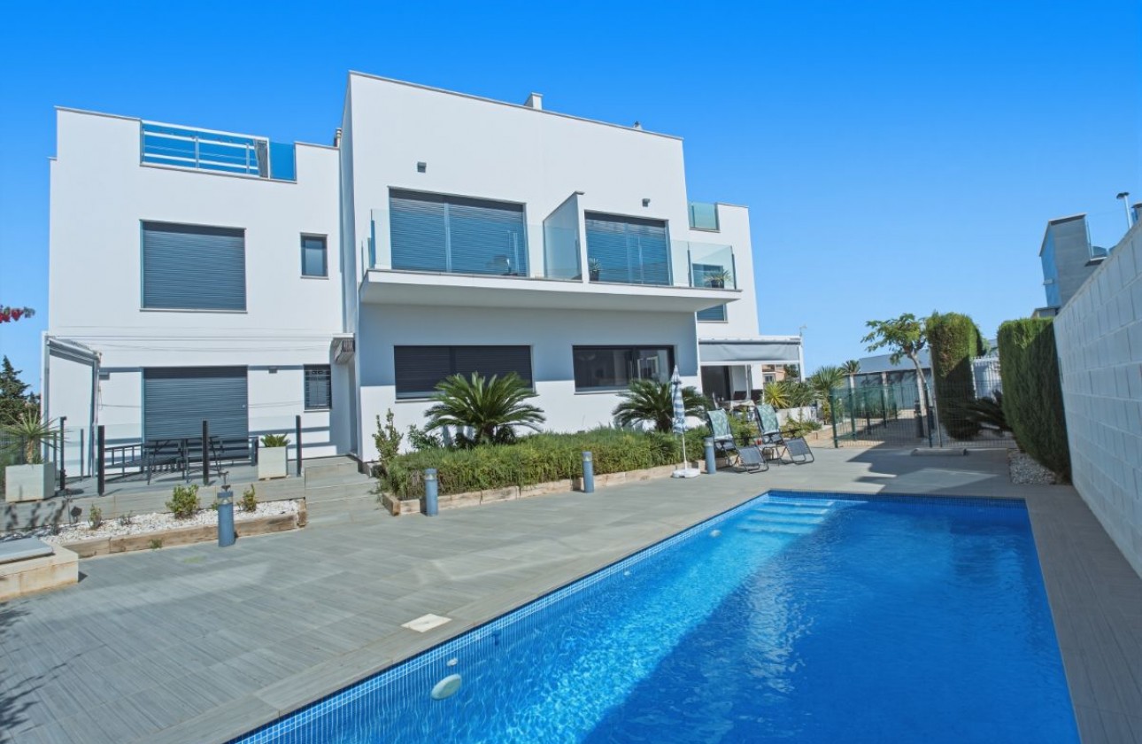 Перепродажа - Квартира - Torrevieja - Punta Prima