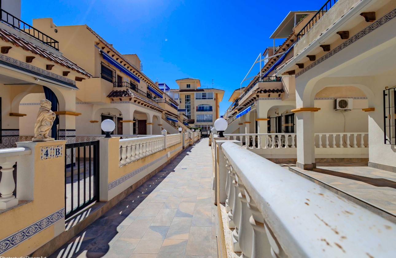 Перепродажа - Квартира - Torrevieja - Torrelamata - La Mata