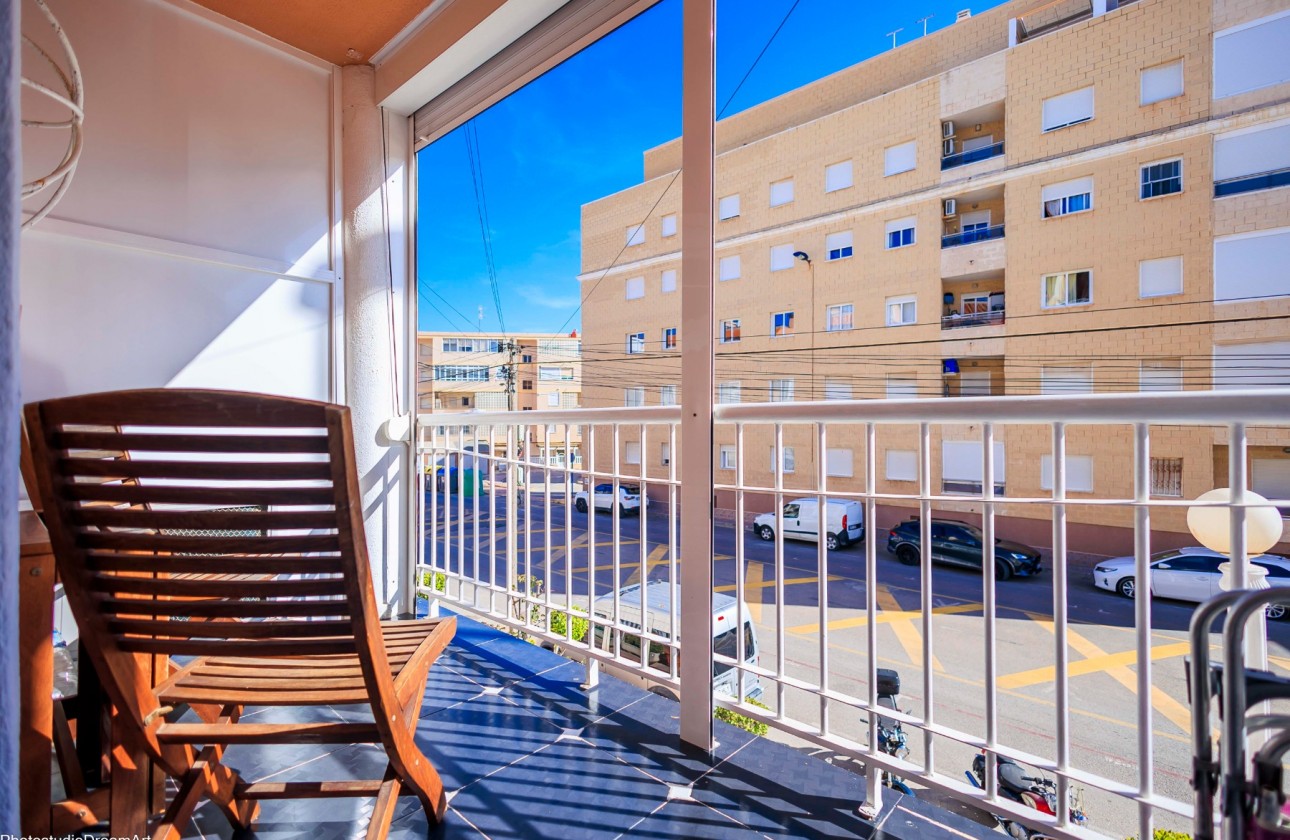 Перепродажа - Квартира - Torrevieja - Torrelamata - La Mata