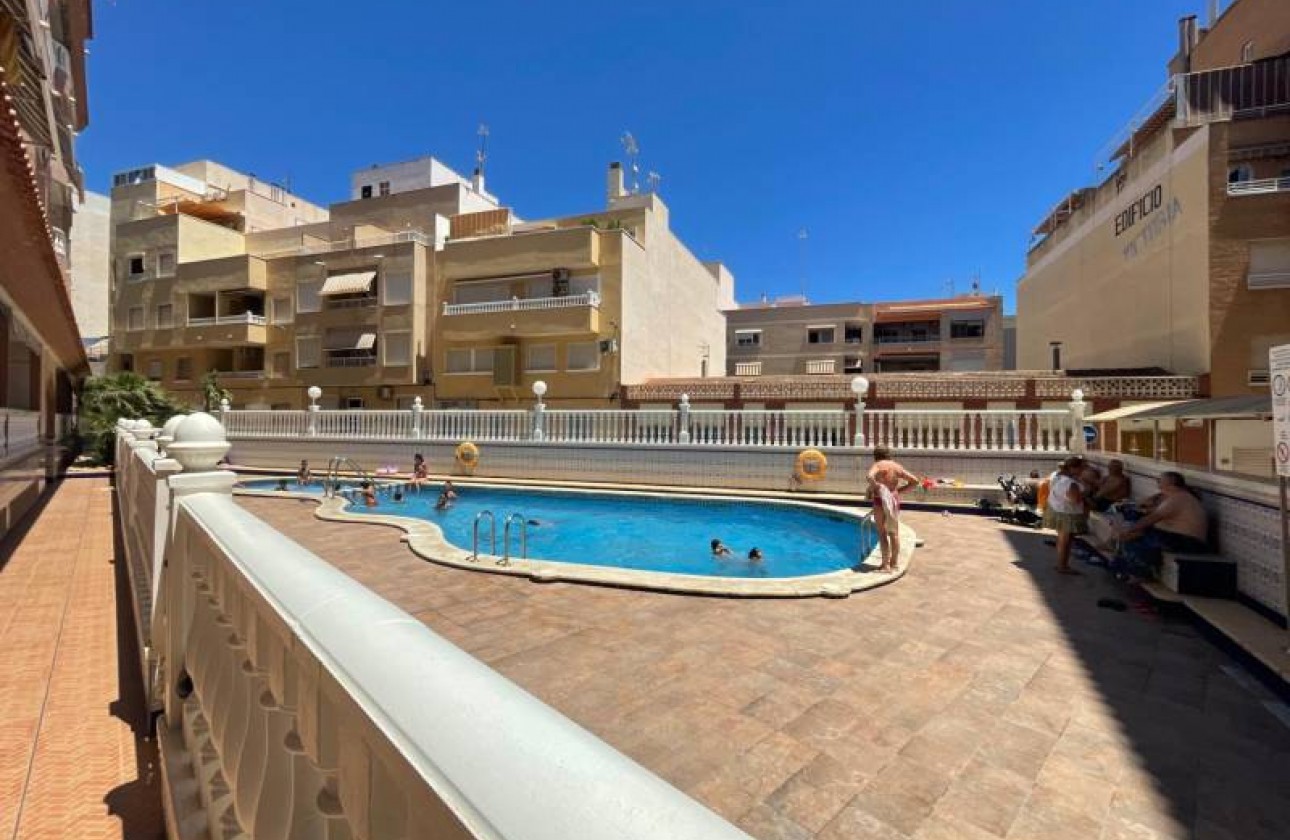 Перепродажа - Квартира - Torrevieja - Torrelamata - La Mata