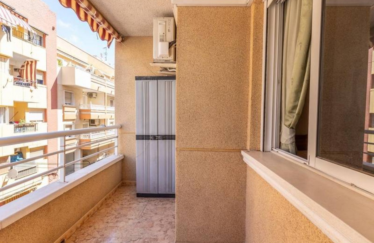 Перепродажа - Квартира - Torrevieja