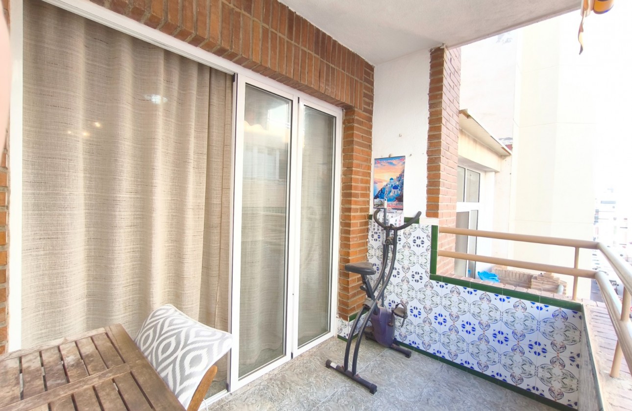 Перепродажа - Квартира - Torrevieja