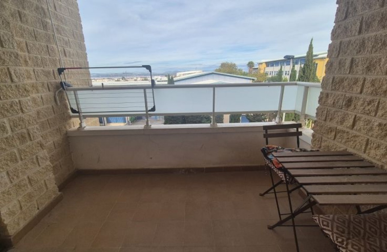 Перепродажа - Квартира - Torrevieja
