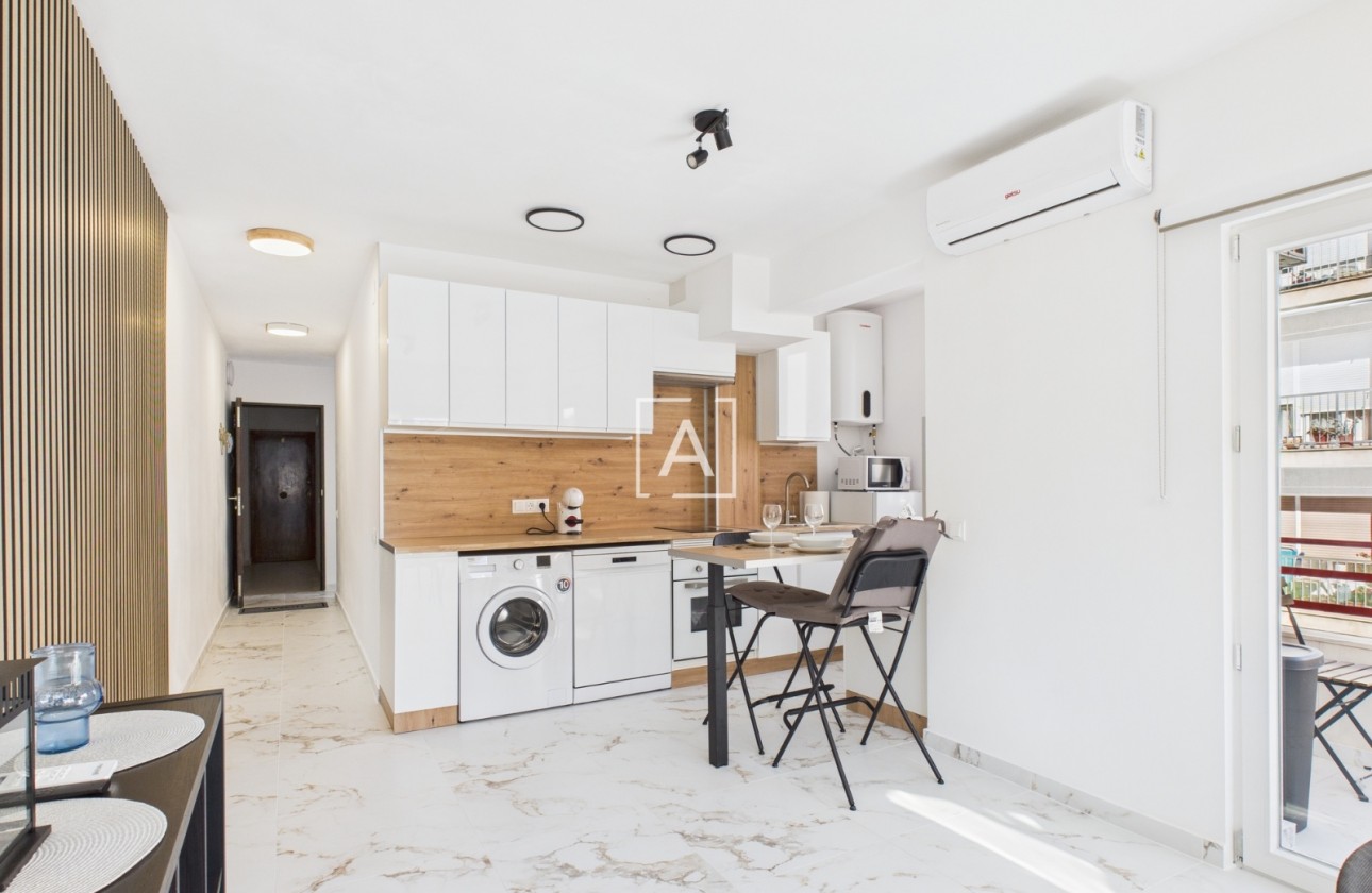 Перепродажа - Квартира - Torrevieja