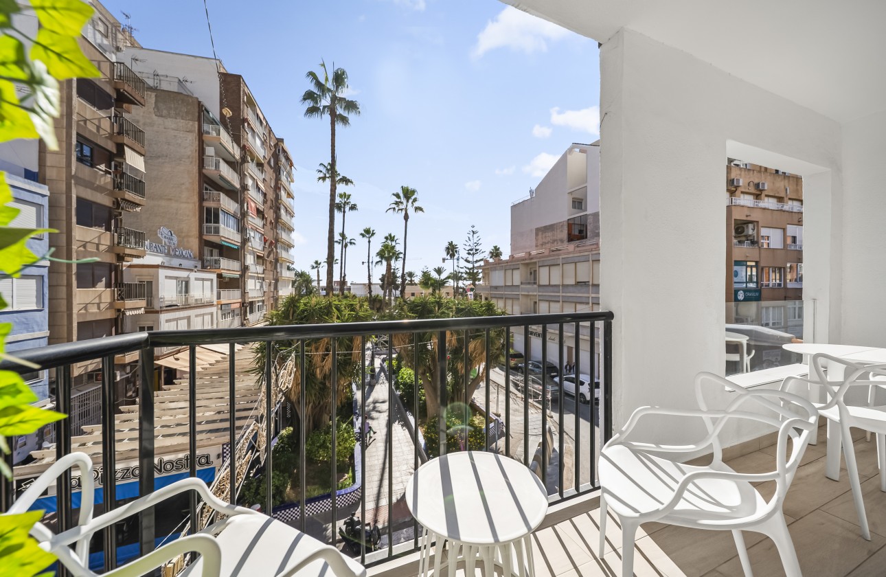 Перепродажа - Квартира - Torrevieja