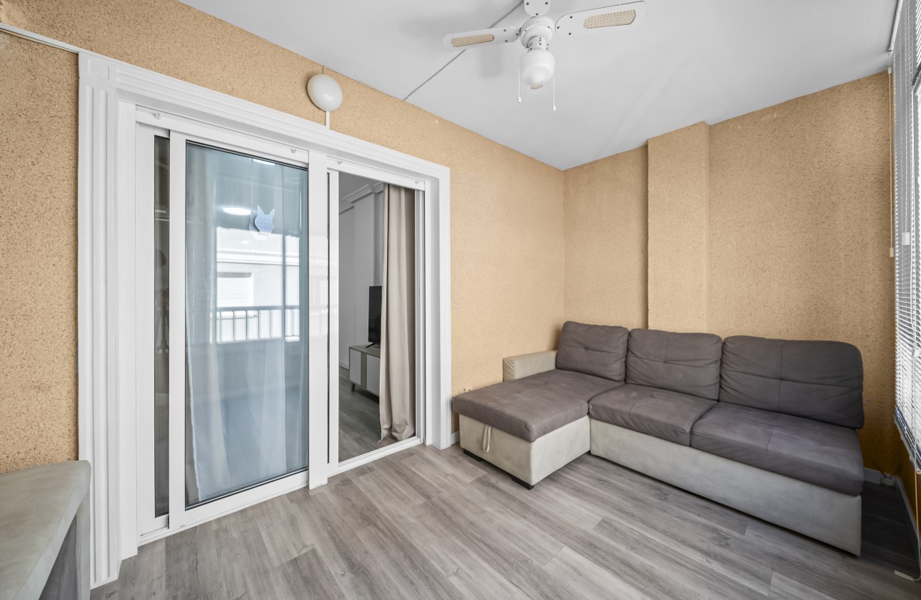 Перепродажа - Квартира - Torrevieja