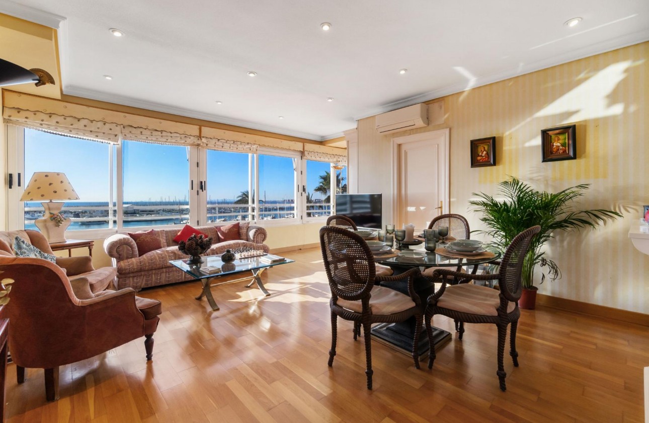 Перепродажа - Квартира - Torrevieja