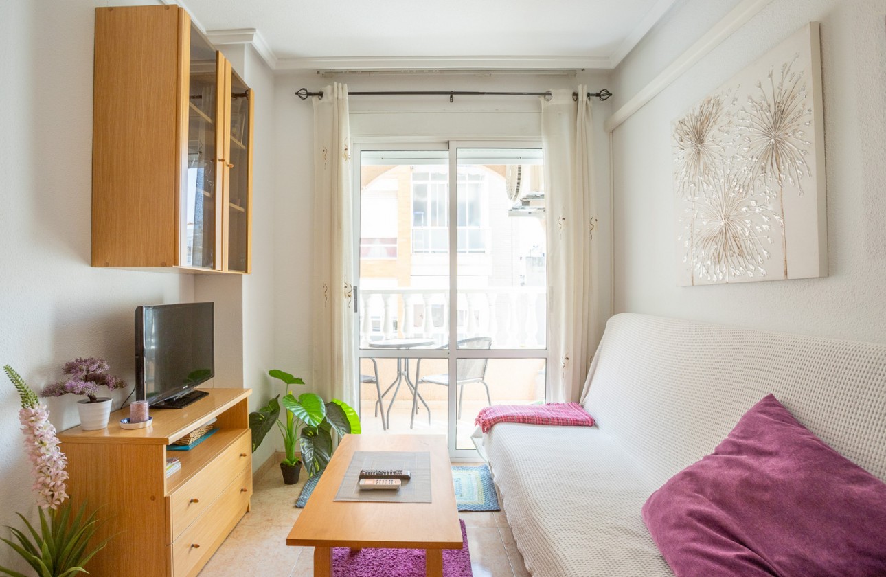 Перепродажа - Квартира - Torrevieja