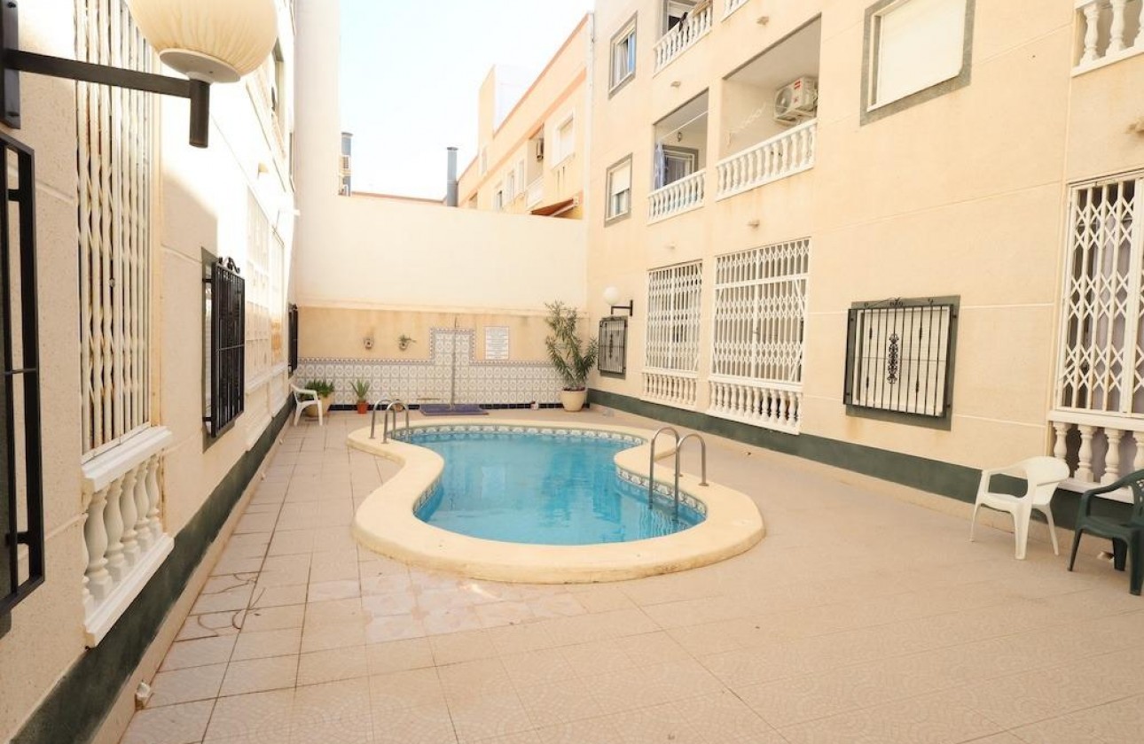 Перепродажа - Квартира - Torrevieja
