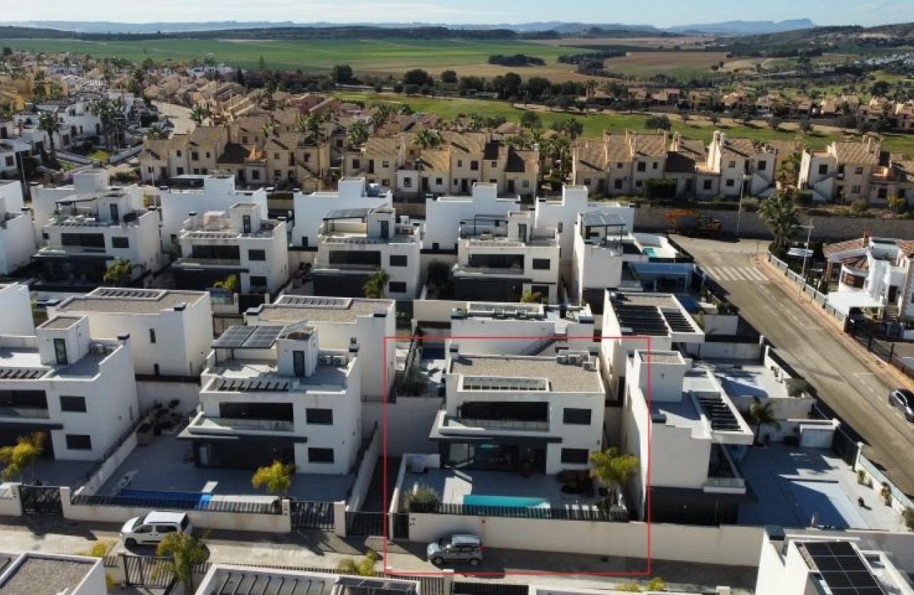 Перепродажа - отдельная вилла - Algorfa