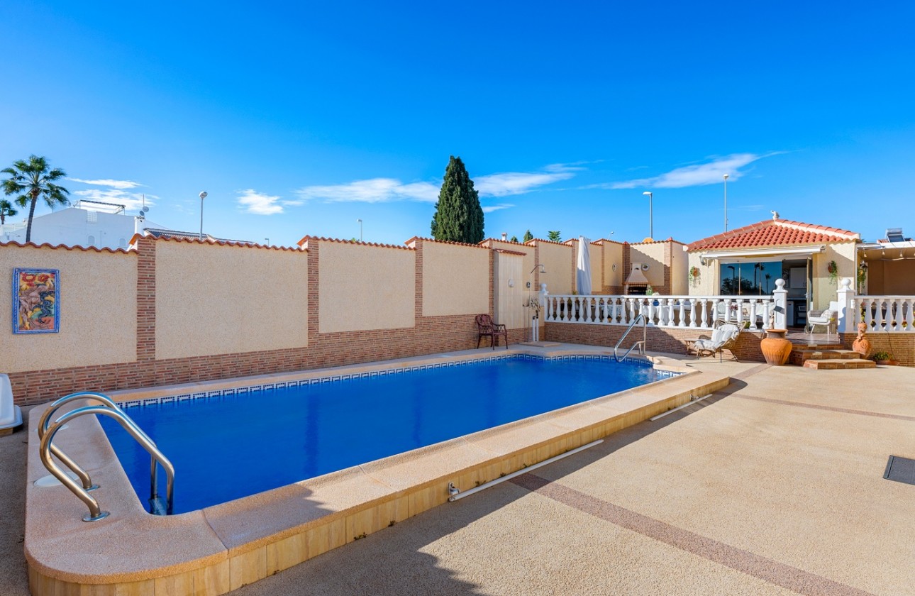 Перепродажа - отдельная вилла - Ciudad Quesada - Doña Pepa