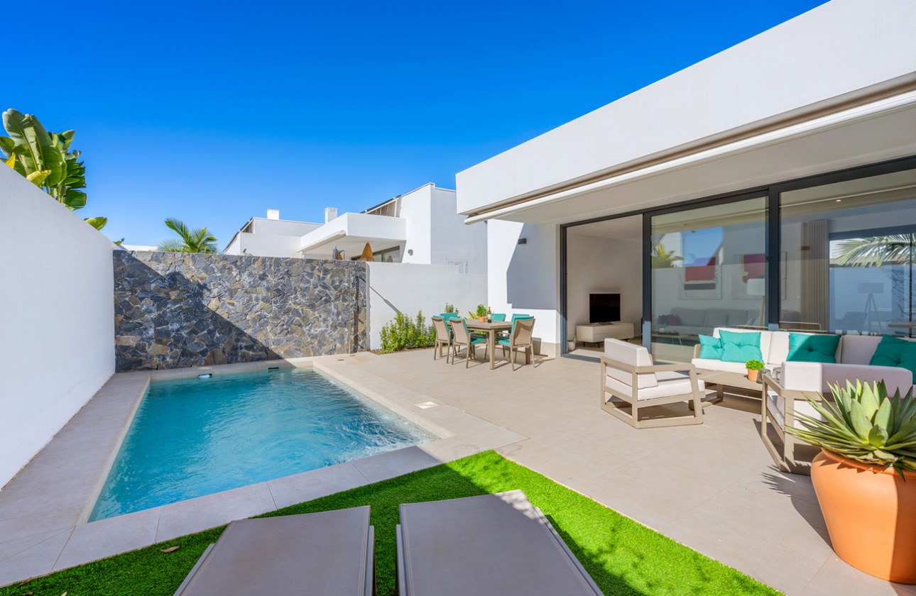 Перепродажа - отдельная вилла - Mar de Cristal - Mar De Cristal