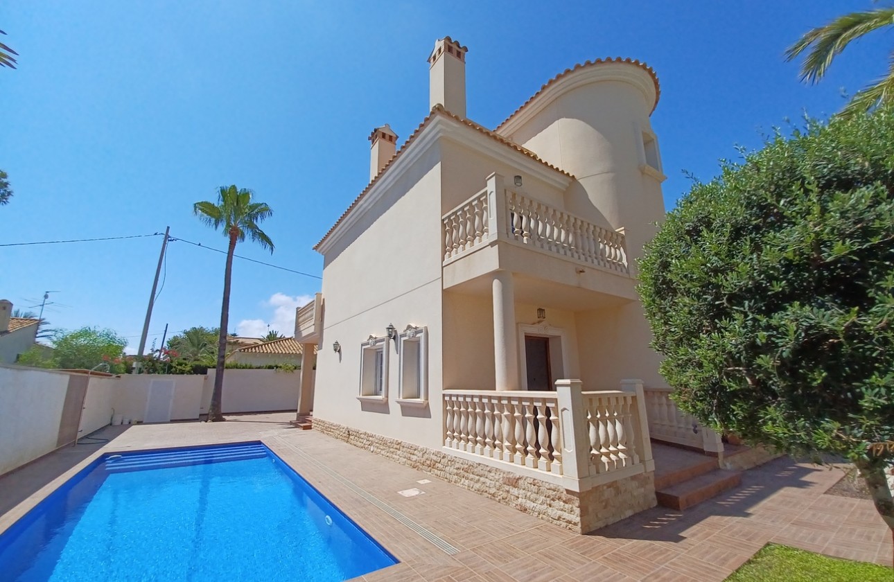 Перепродажа - отдельная вилла - Orihuela Costa - Cabo Roig