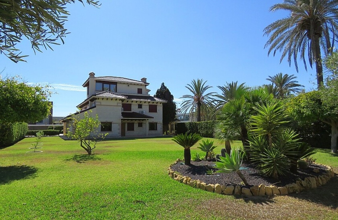 Перепродажа - отдельная вилла - Orihuela Costa - Cabo Roig