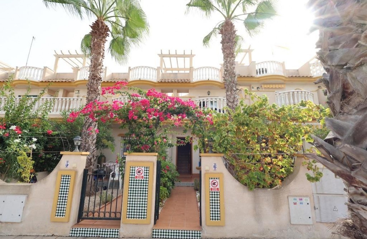 Перепродажа - отдельная вилла - Orihuela Costa - Cabo Roig