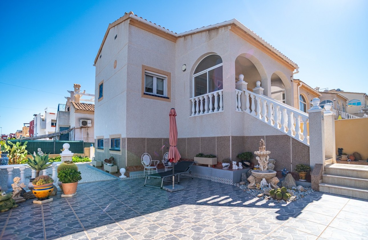 Перепродажа - отдельная вилла - Orihuela Costa - Los Altos
