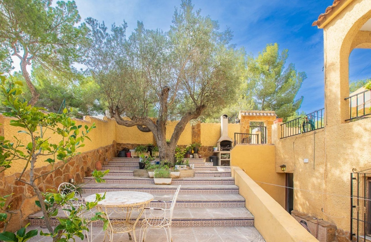 Перепродажа - отдельная вилла - Orihuela Costa - Villamartín