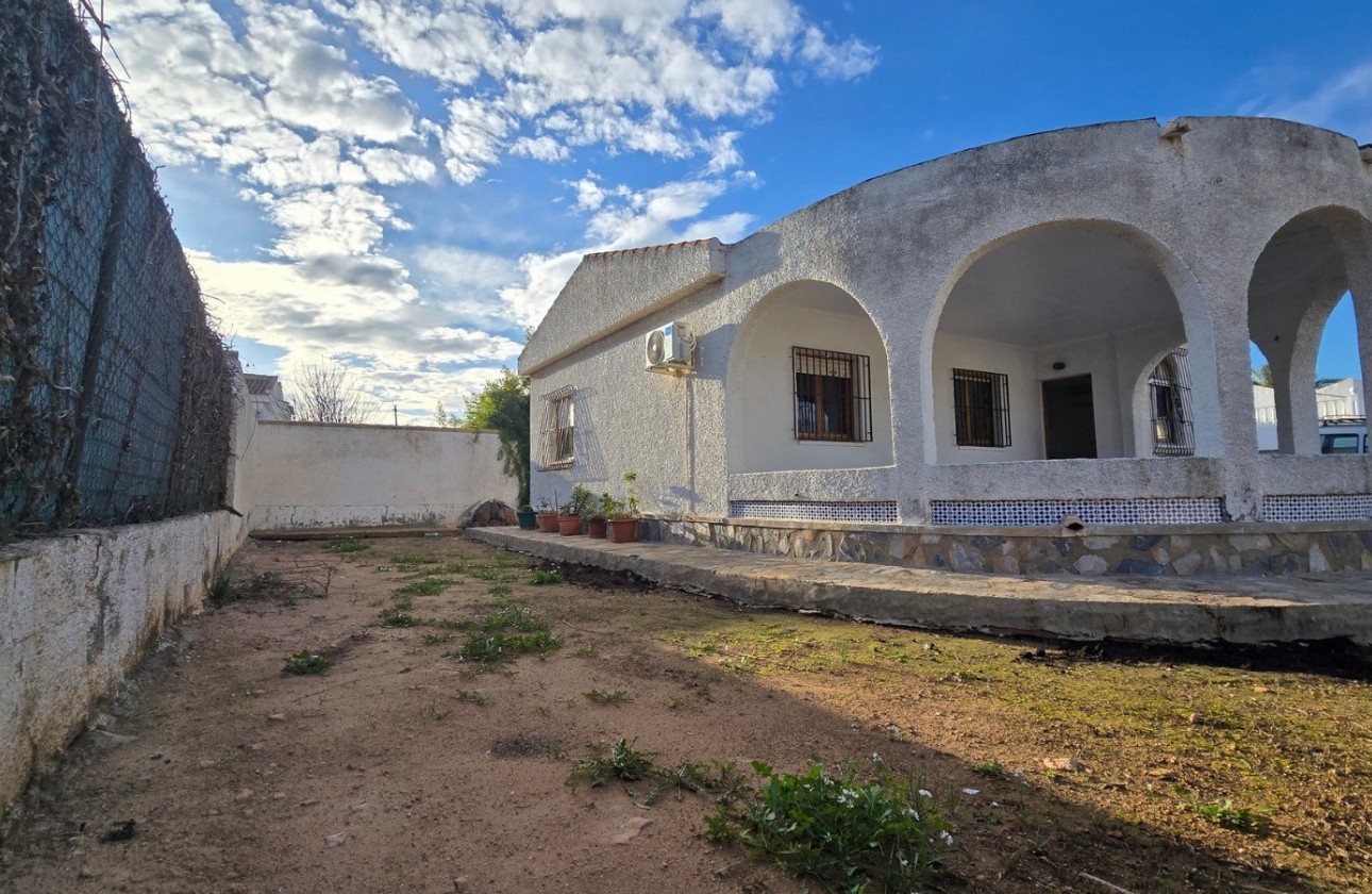 Перепродажа - отдельная вилла - Torrevieja - El Chaparal