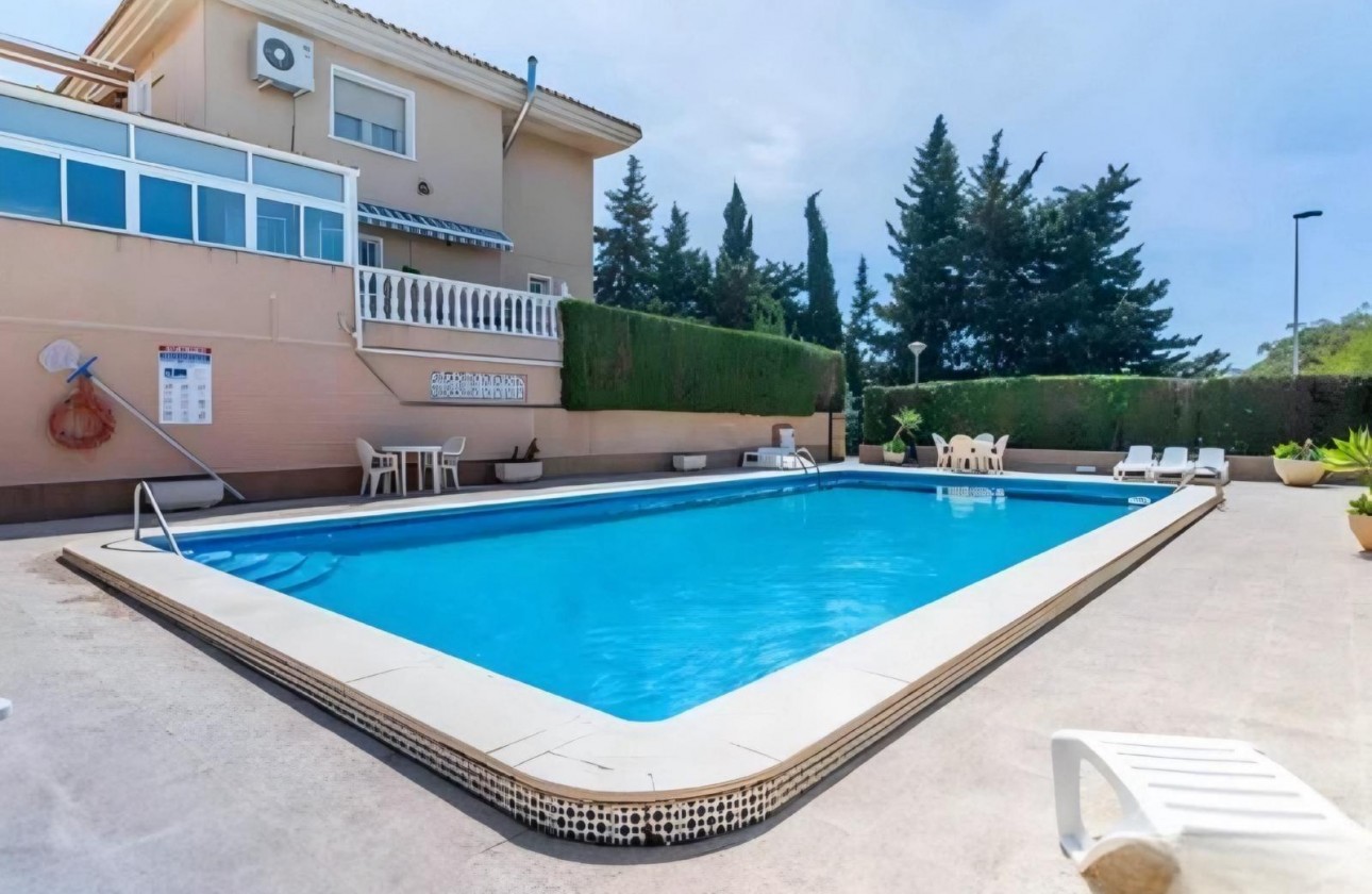 Перепродажа - отдельная вилла - Torrevieja - Los Altos