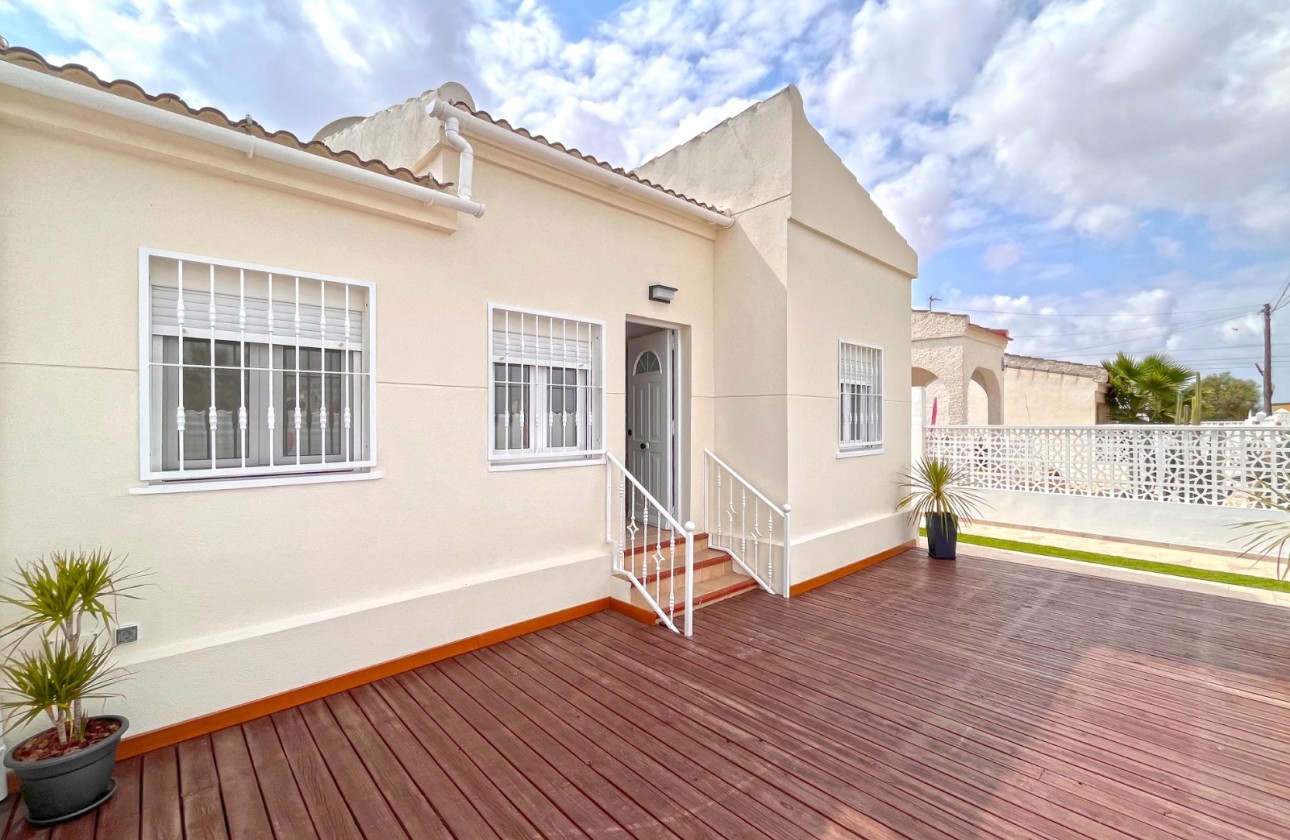 Перепродажа - отдельная вилла - Torrevieja - San Luis