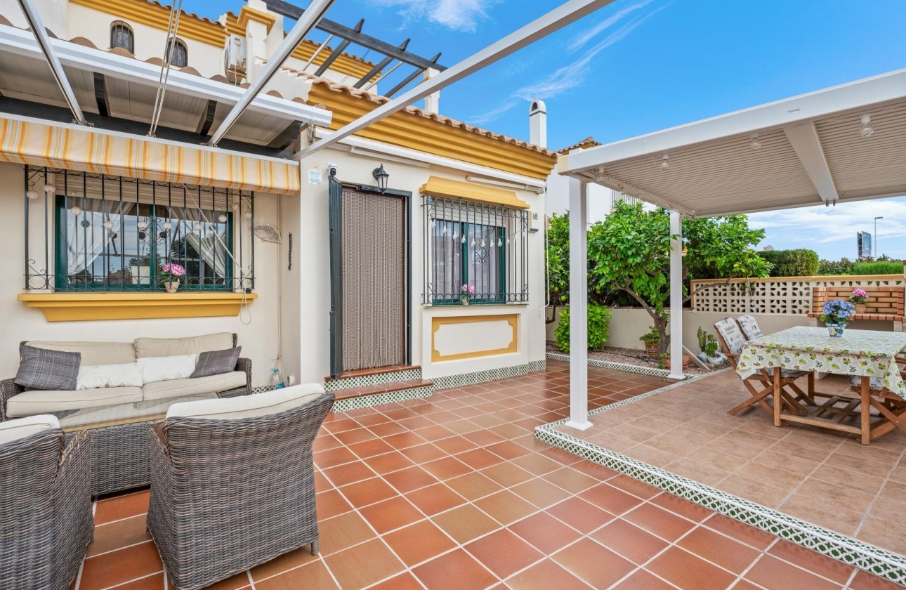 Перепродажа - Таунхаус - Orihuela Costa - La Zenia