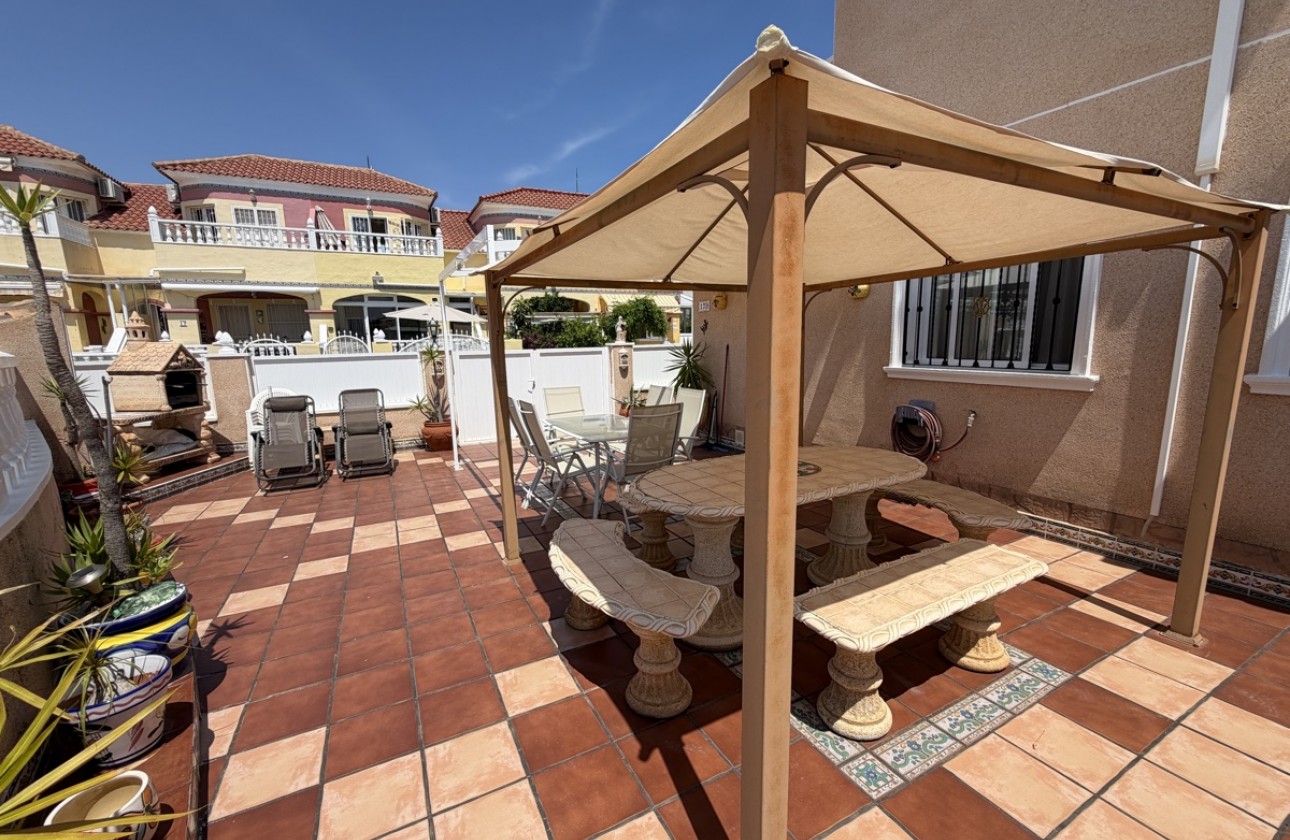 Перепродажа - Таунхаус - Orihuela Costa - La Zenia