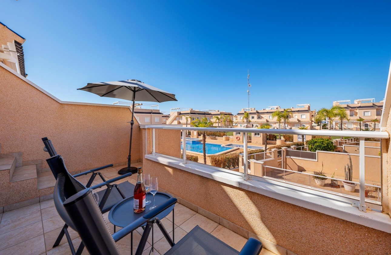 Перепродажа - Таунхаус - Orihuela Costa - Lomas de Cabo Roig