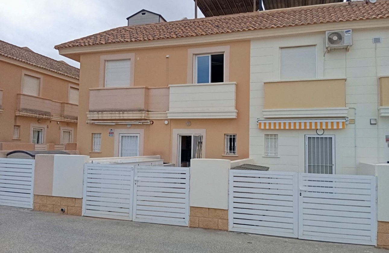 Перепродажа - Таунхаус - Orihuela Costa - Lomas de Cabo Roig