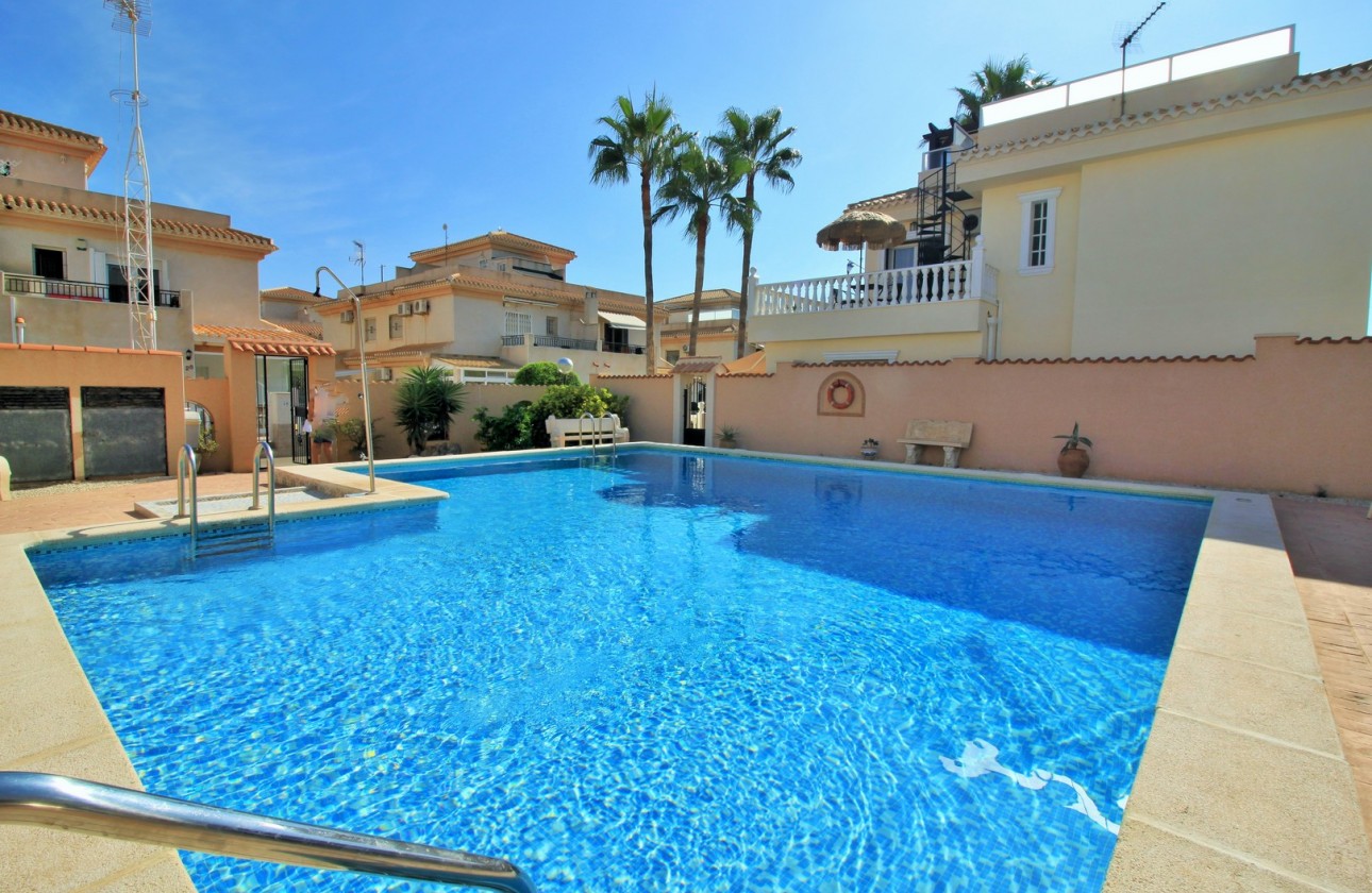 Перепродажа - Таунхаус - Orihuela Costa - Playa Flamenca