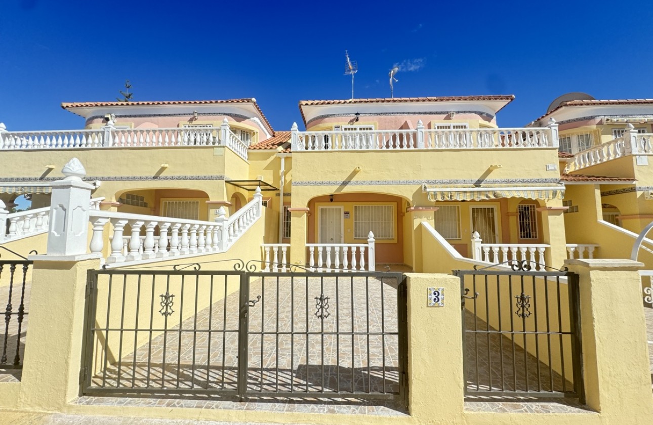 Перепродажа - Таунхаус - Orihuela Costa - Villamartín