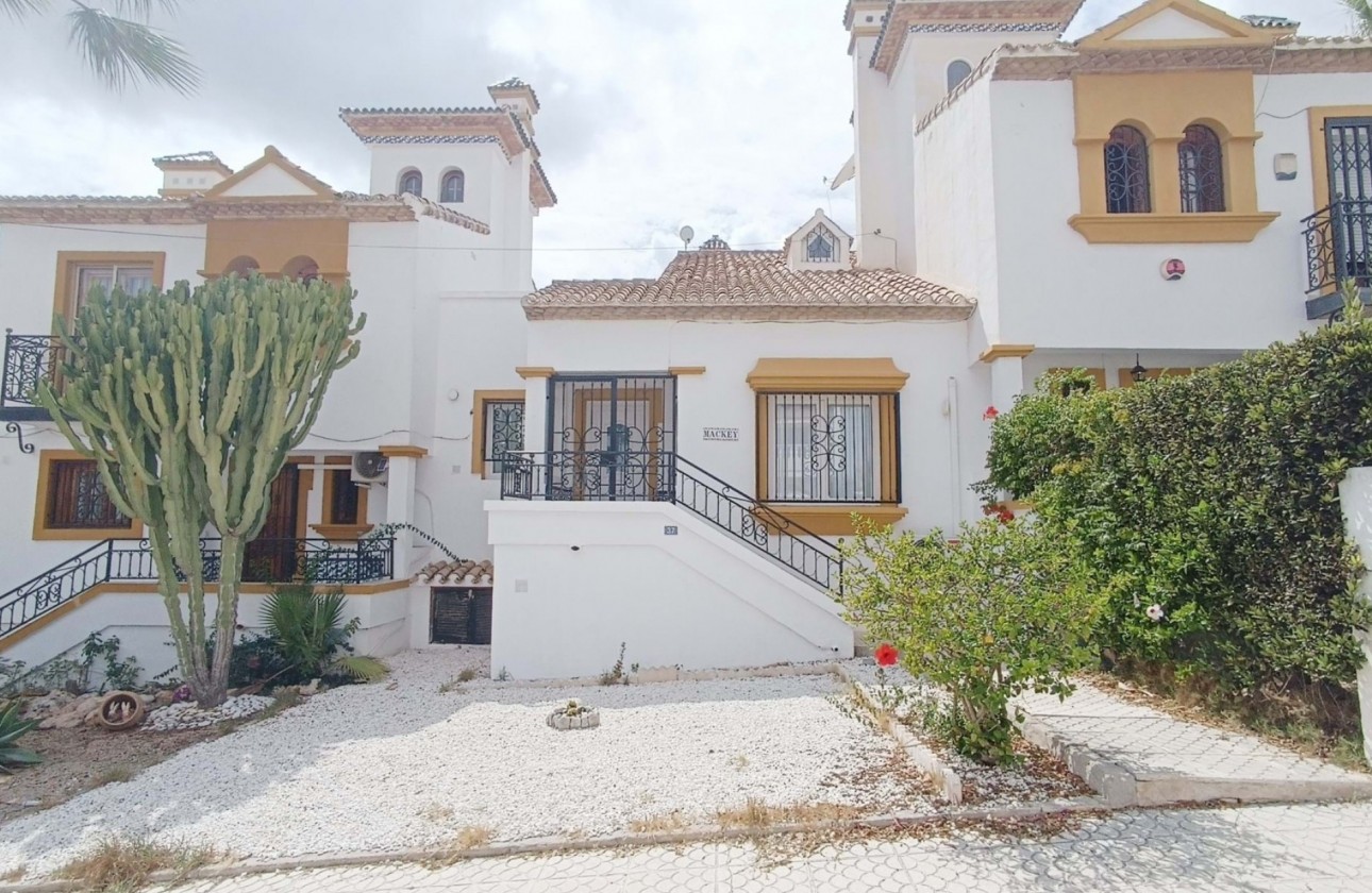 Перепродажа - Таунхаус - Orihuela Costa - Villamartín