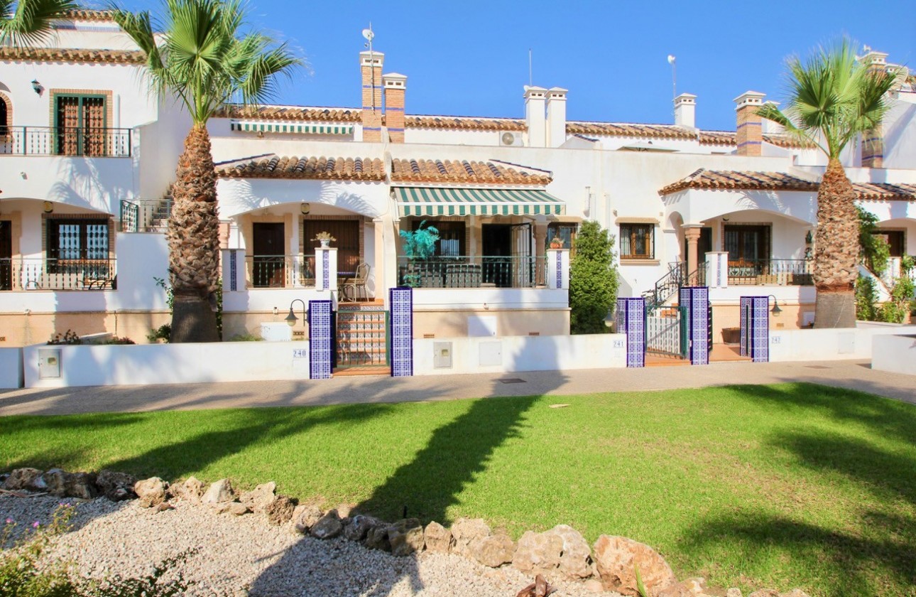 Перепродажа - Таунхаус - Orihuela Costa - Villamartín