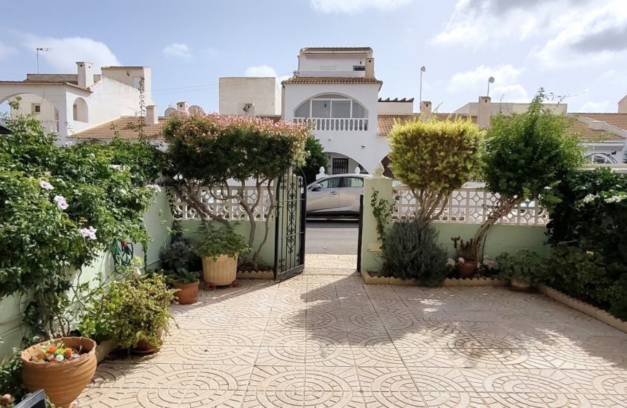 Перепродажа - Таунхаус - Orihuela Costa - Villamartín