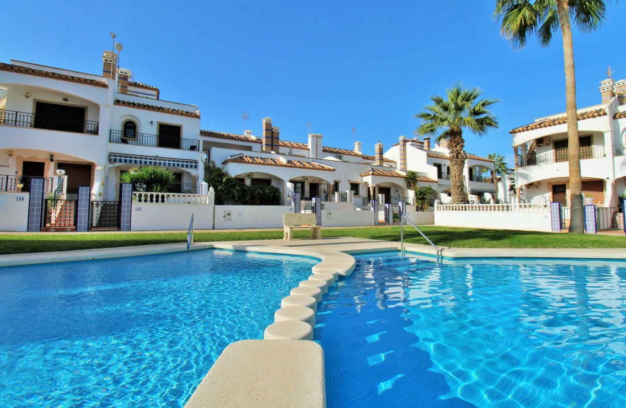 Перепродажа - Таунхаус - Orihuela Costa - Villamartín