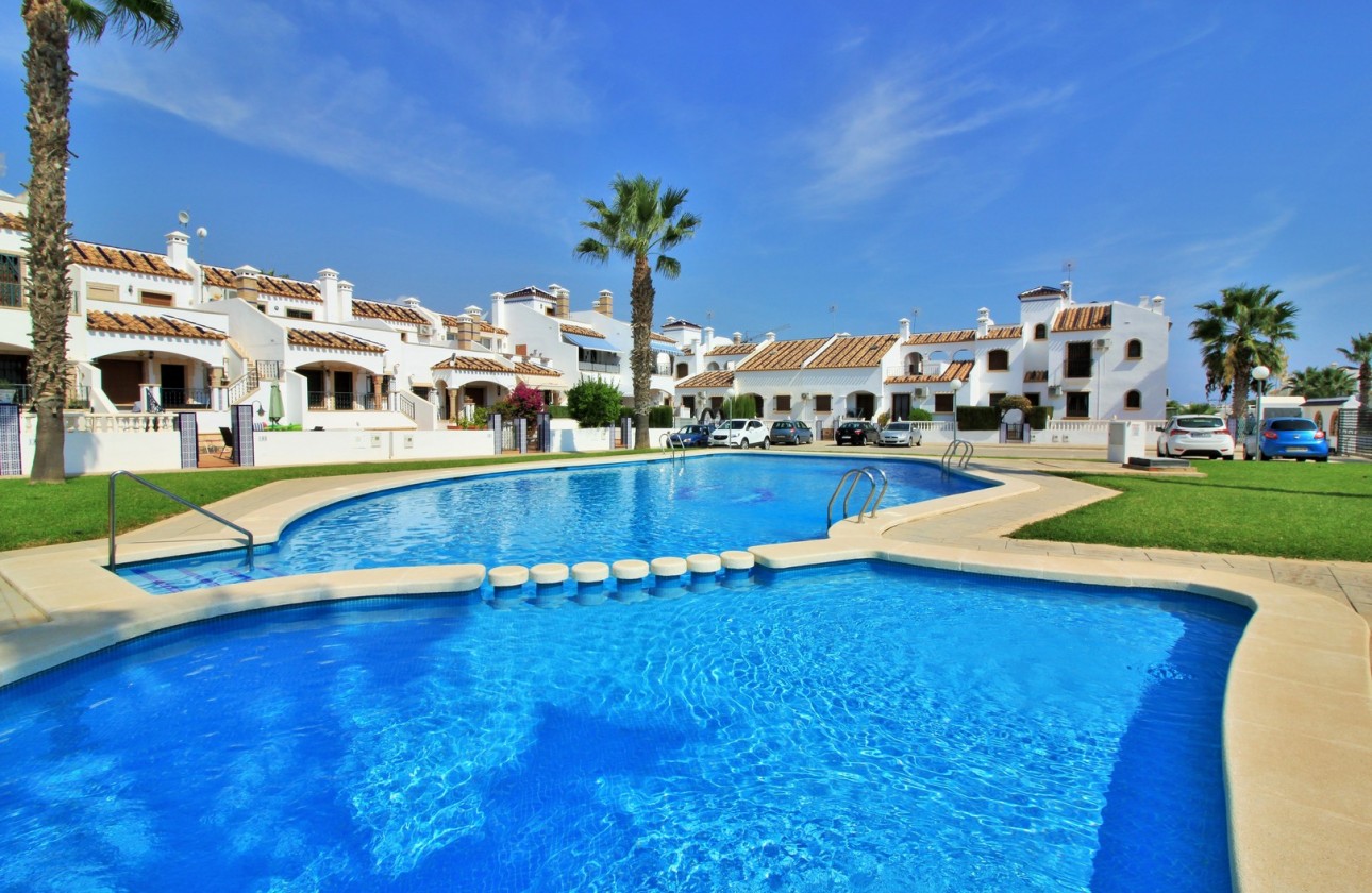 Перепродажа - Таунхаус - Orihuela Costa - Villamartín