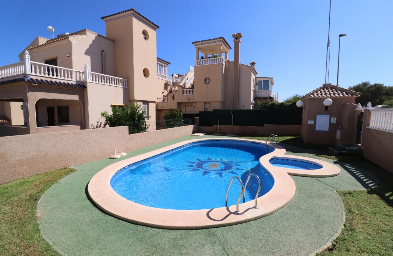 Перепродажа - Таунхаус - Orihuela Costa - Villamartín