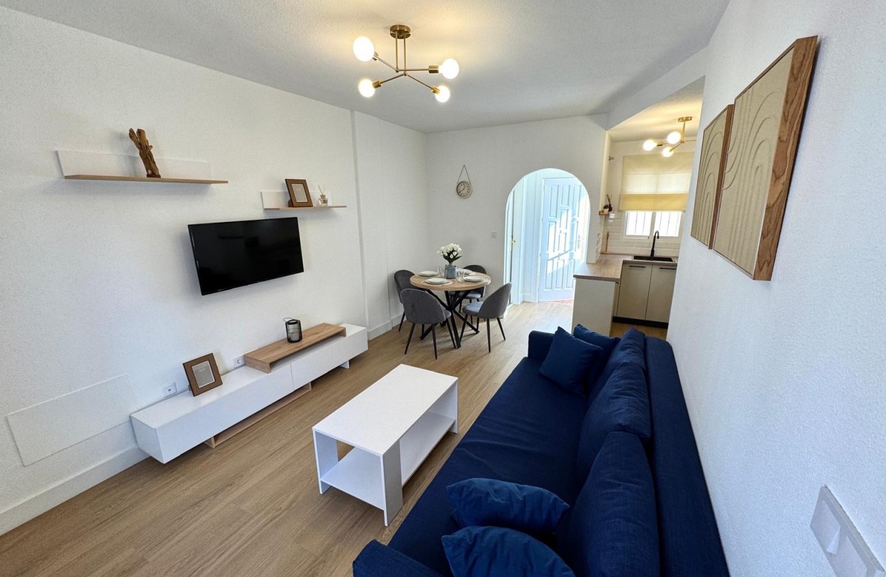 Перепродажа - Таунхаус - Orihuela Costa - Villamartín