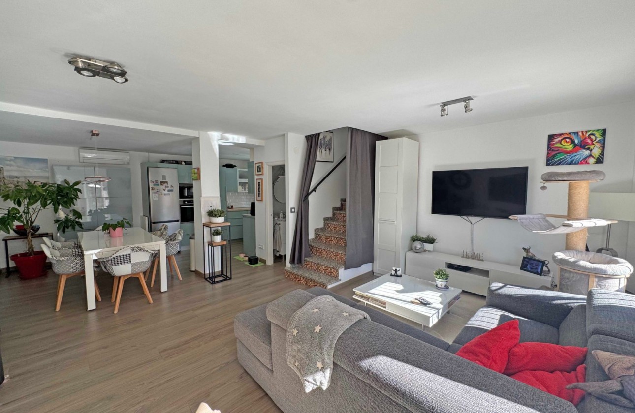 Перепродажа - Таунхаус - Orihuela Costa - Villamartín