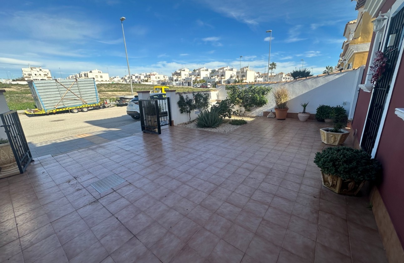 Перепродажа - Таунхаус - Orihuela - Vistabella Golf