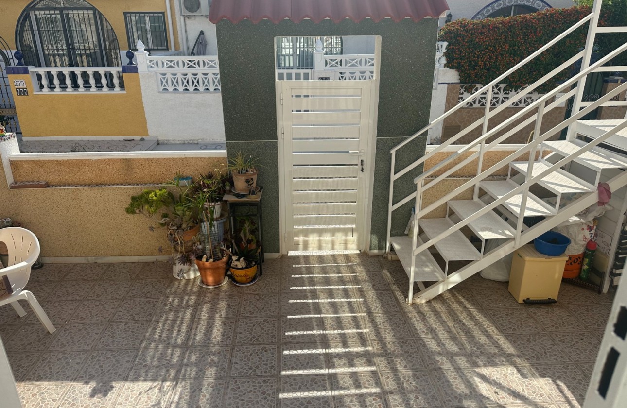 Перепродажа - Таунхаус - San Luis - San Luis, Torrevieja