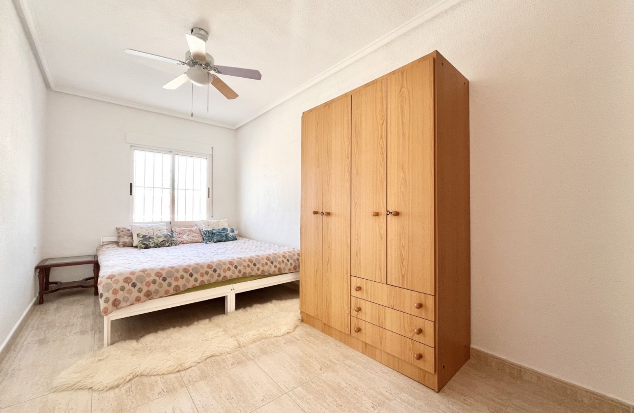 Перепродажа - Таунхаус - Torrevieja - La Siesta - El Salado -  Torreta