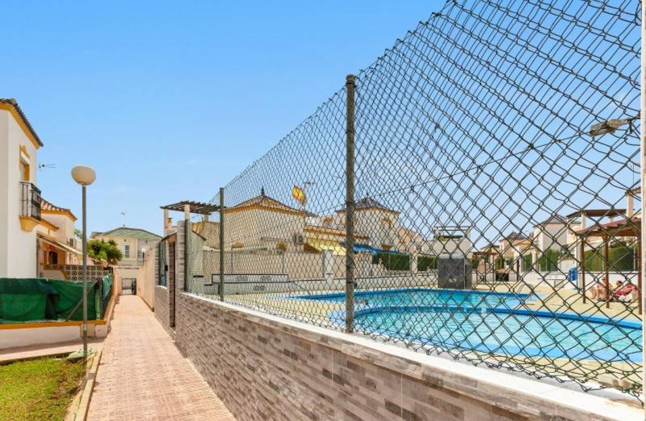 Перепродажа - Таунхаус - Torrevieja - Los Altos