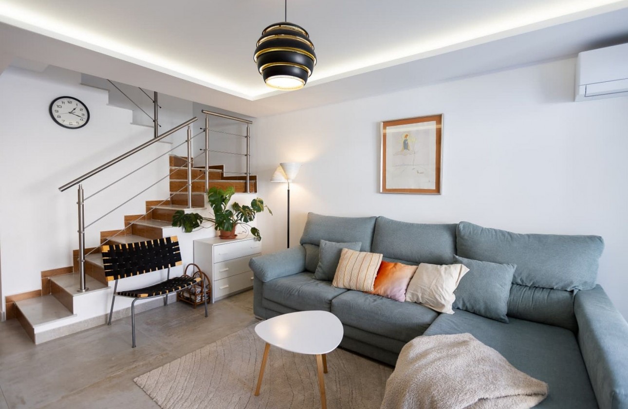 Перепродажа - Таунхаус - Torrevieja