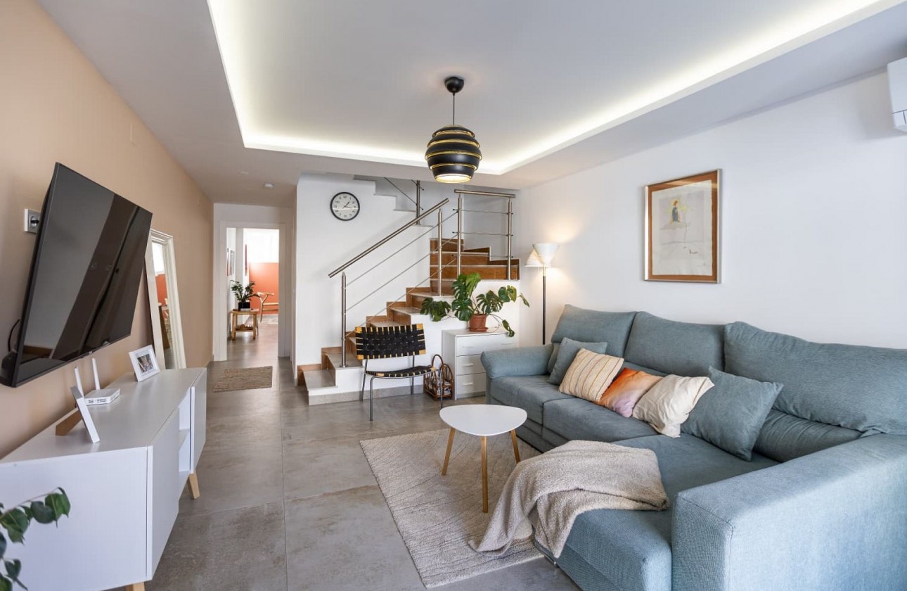 Перепродажа - Таунхаус - Torrevieja