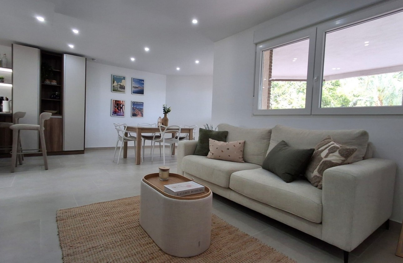 Resale - Apartament / Duplex - Torrevieja - El Acequión - Los Náufragos